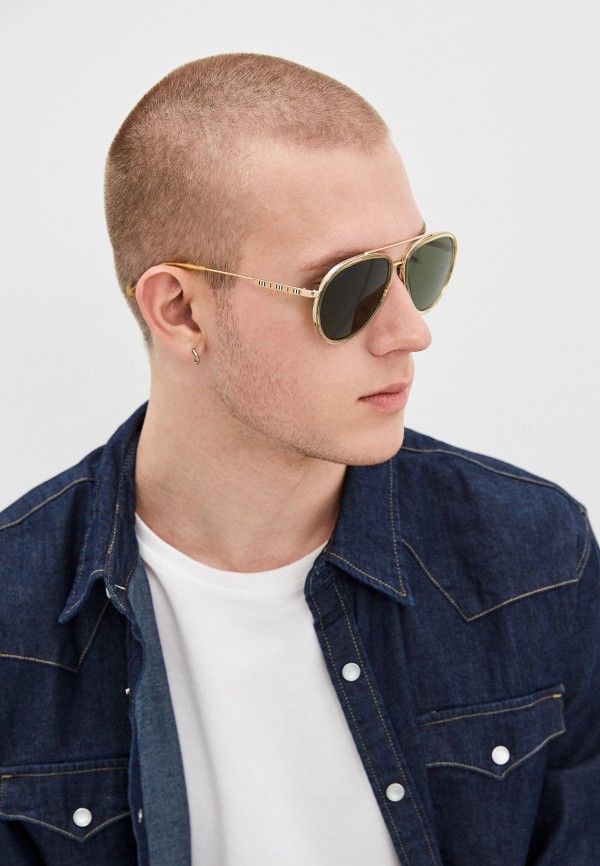 фото Очки солнцезащитные burberry