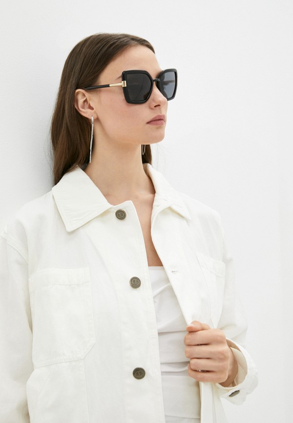 фото Очки солнцезащитные prada