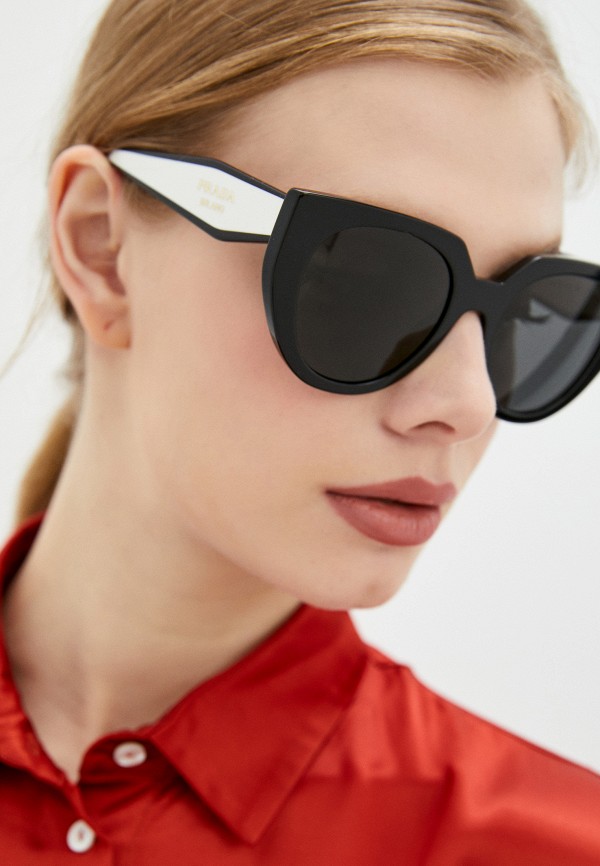 фото Очки солнцезащитные prada