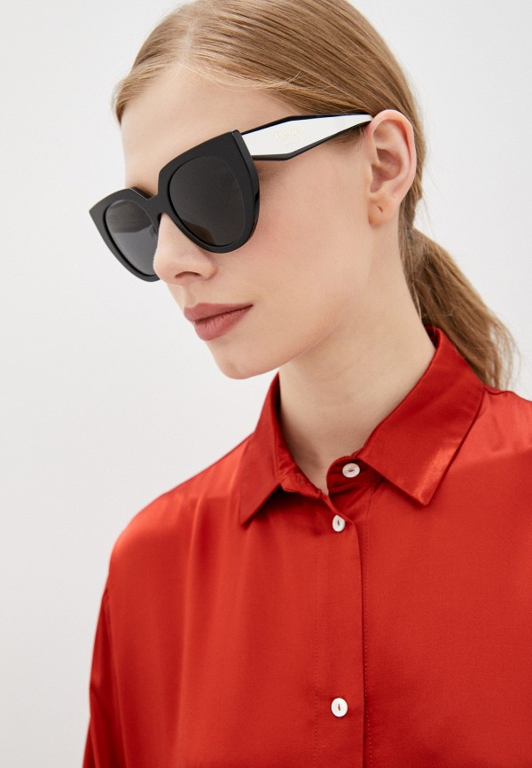 фото Очки солнцезащитные prada