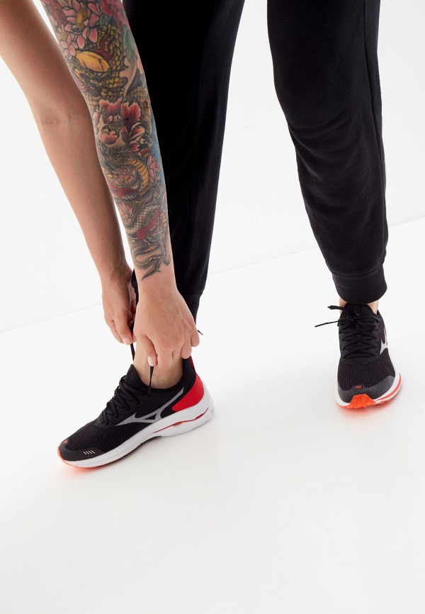 фото Кроссовки mizuno