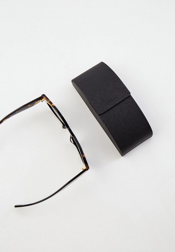 фото Очки солнцезащитные prada