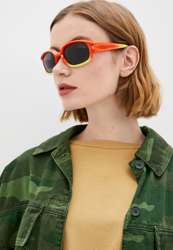 фото Очки солнцезащитные burberry