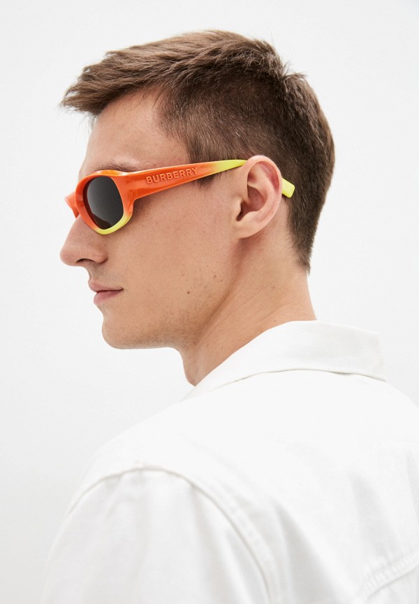 фото Очки солнцезащитные burberry