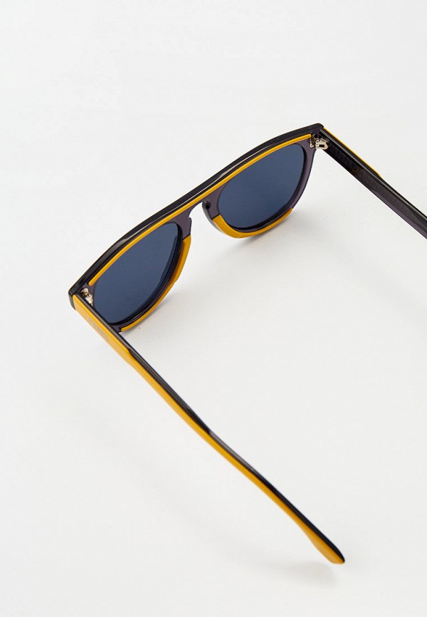 фото Очки солнцезащитные fendi