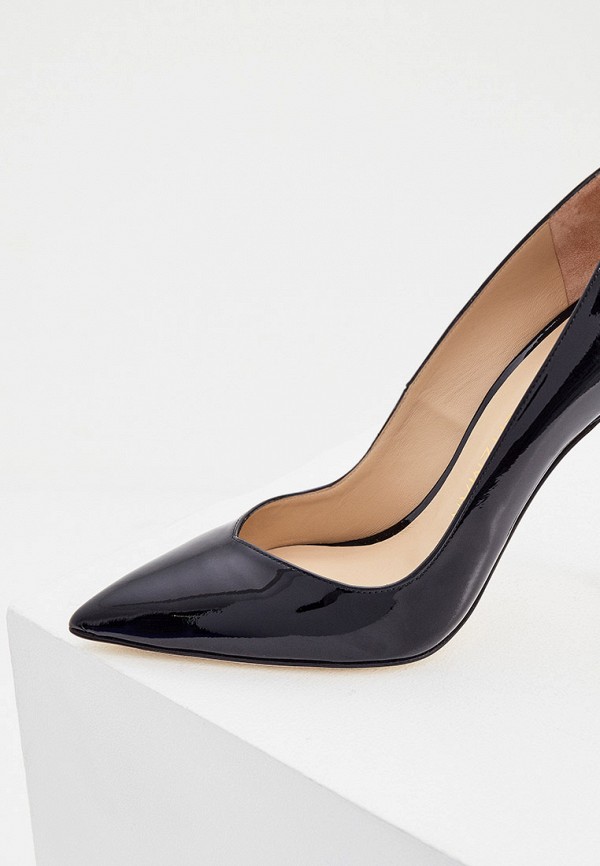 фото Туфли stuart weitzman