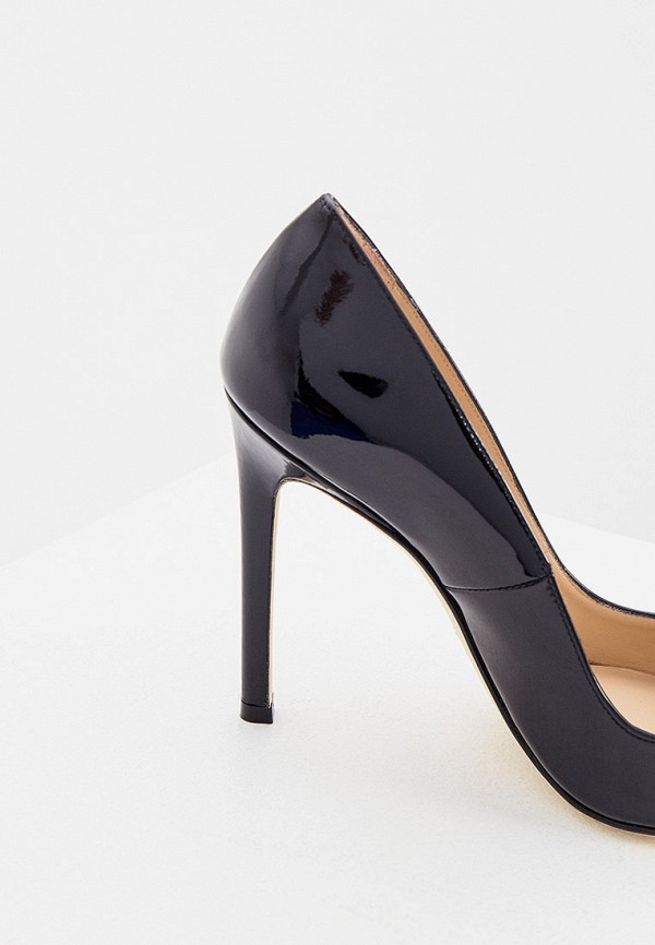 фото Туфли stuart weitzman