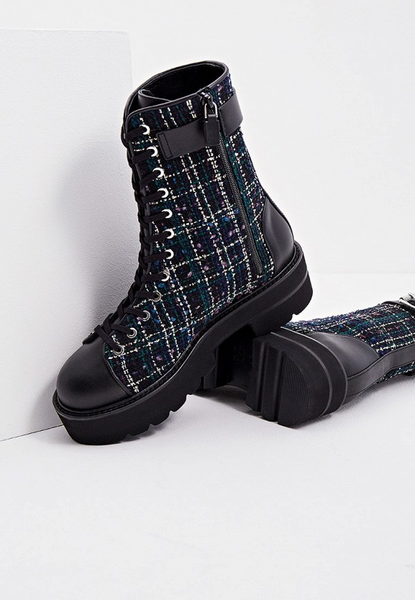 фото Ботинки stuart weitzman