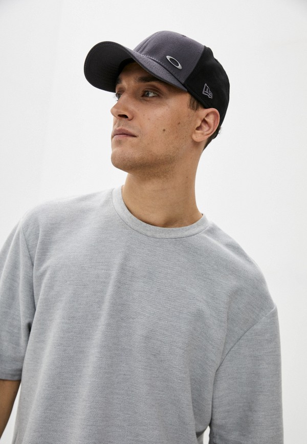 фото Бейсболка oakley