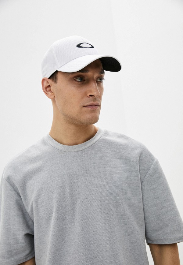 фото Бейсболка oakley