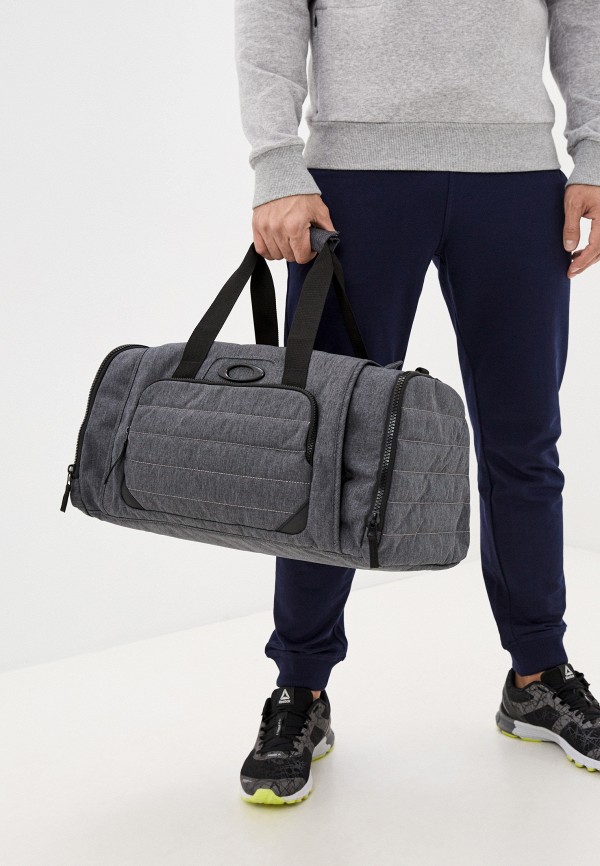 фото Сумка спортивная oakley
