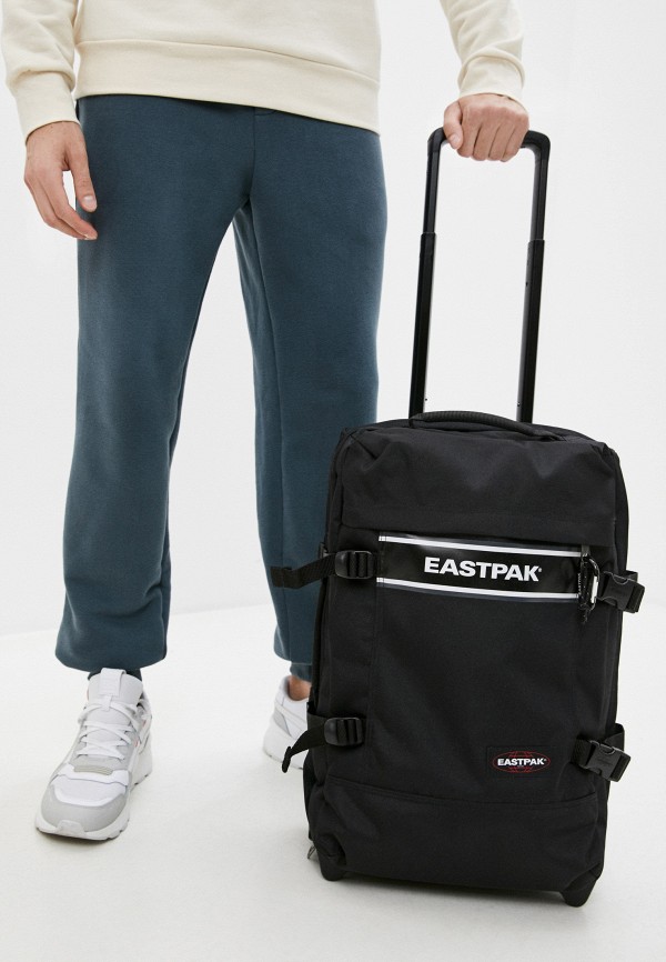 фото Чемодан eastpak