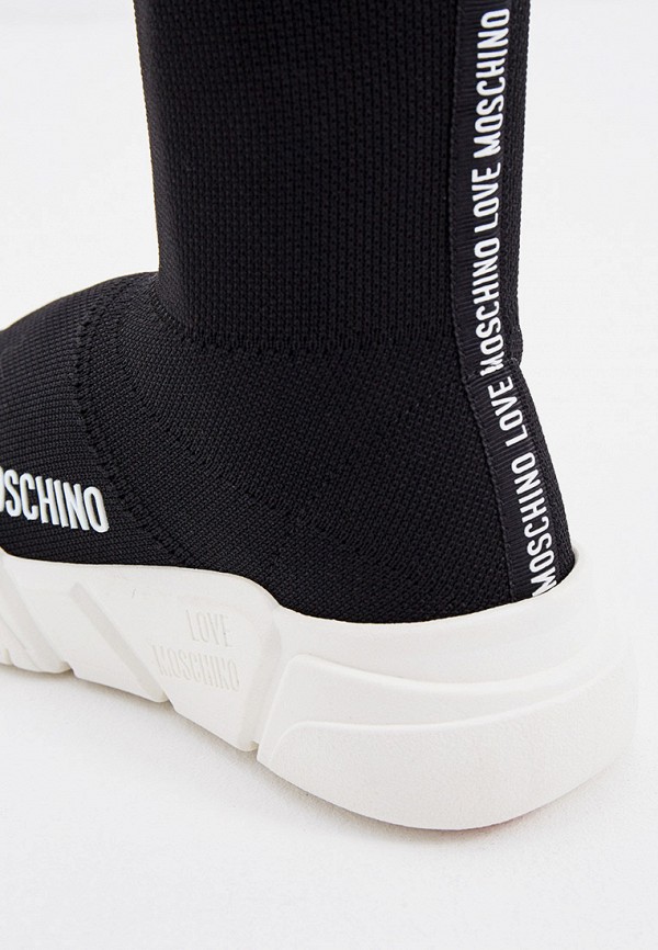 фото Ботфорты love moschino