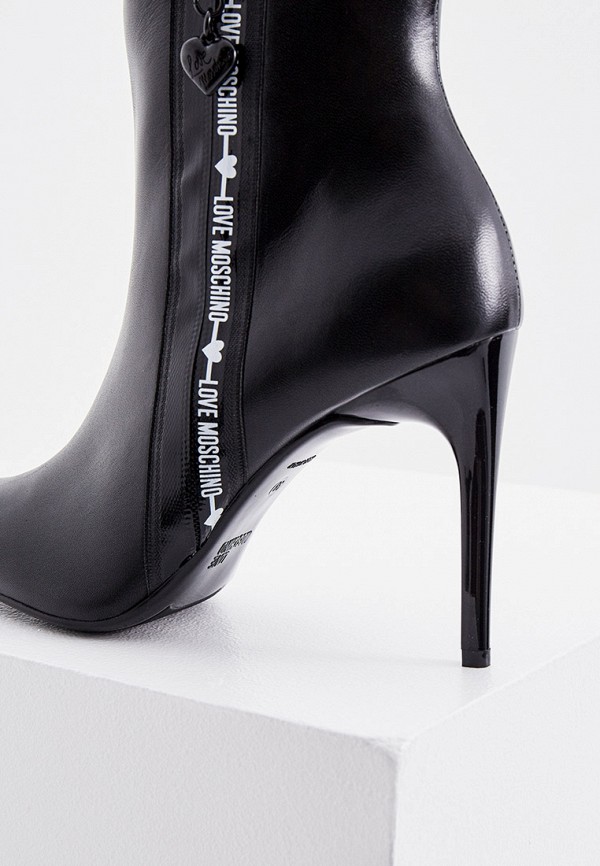 фото Ботильоны love moschino