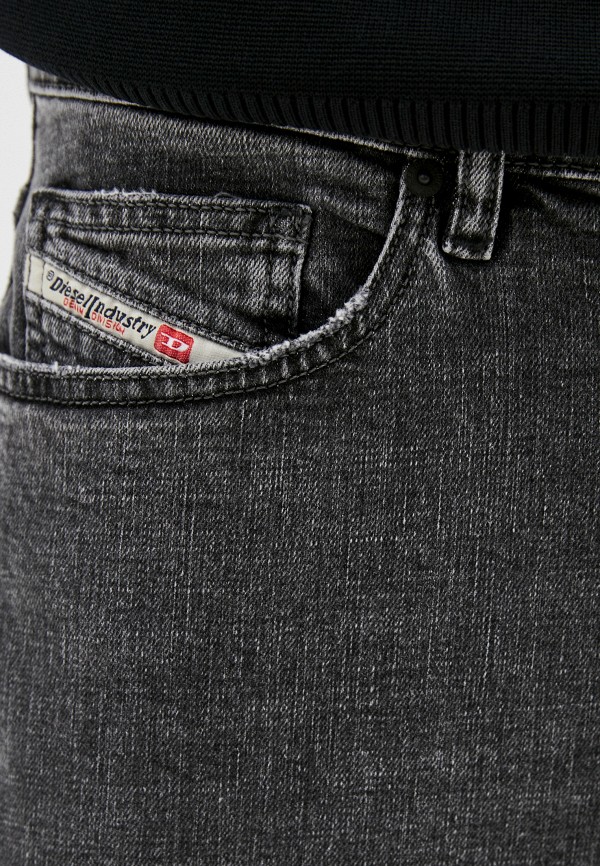 фото Джинсы diesel