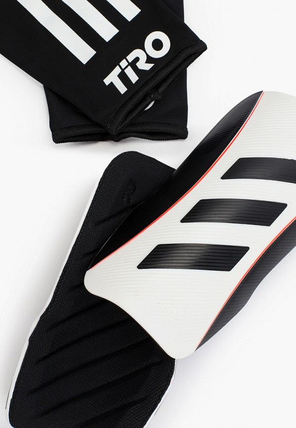 фото Щитки adidas