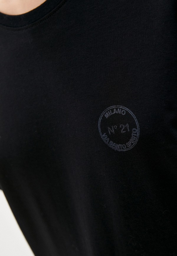 фото Футболка n21