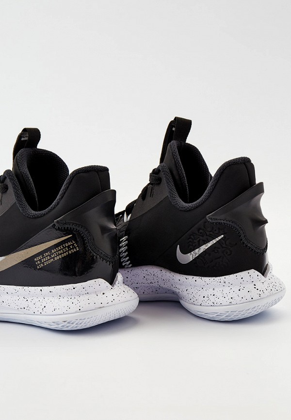 фото Кроссовки nike