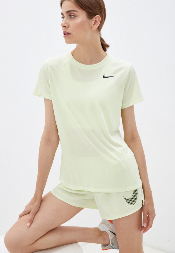 Футболка Nike 1799₽