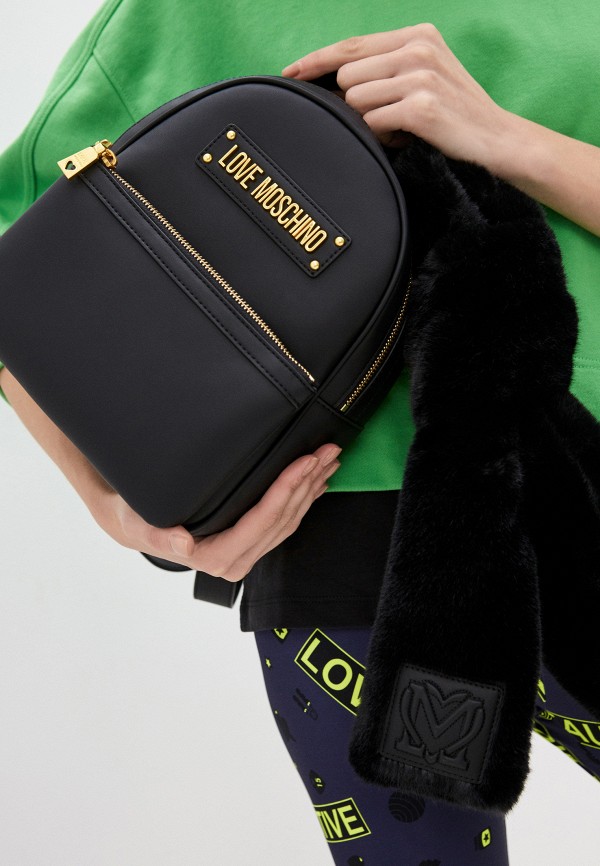 фото Рюкзак и горжетка love moschino