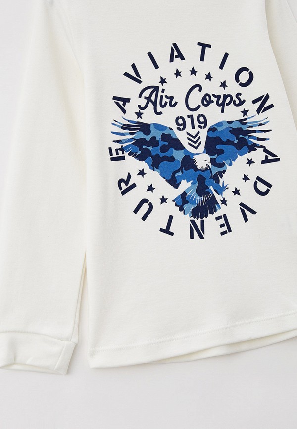 фото Куртка, лонгслив и джинсы dali