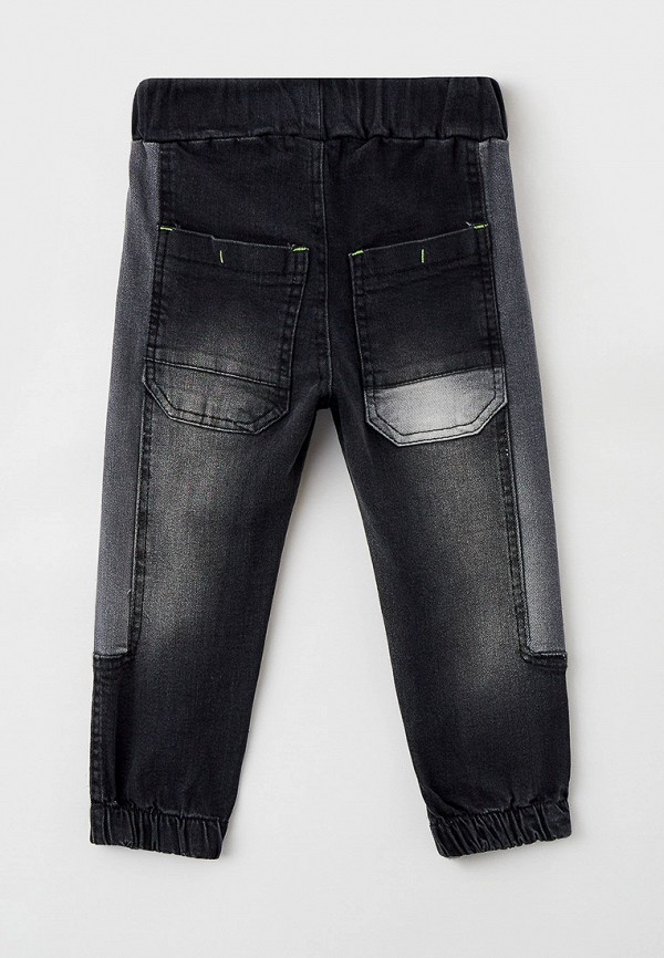 фото Куртка, лонгслив и джинсы dali