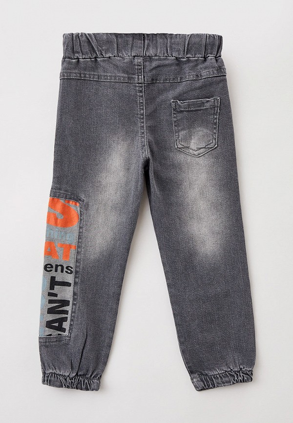 фото Куртка, лонгслив и джинсы dali