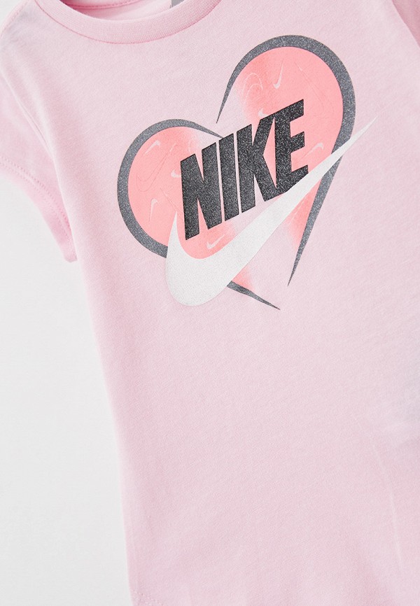 

Футболка Nike, Розовый, NKG SEASONAL HEART TEE