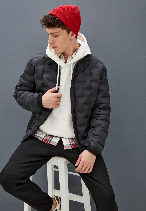 фото Пуховик colmar