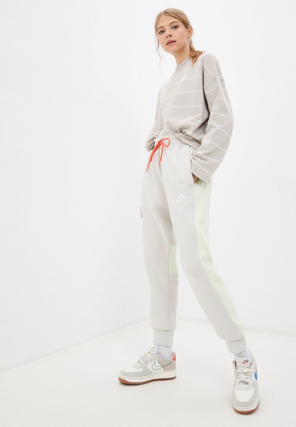 фото Лонгслив nike