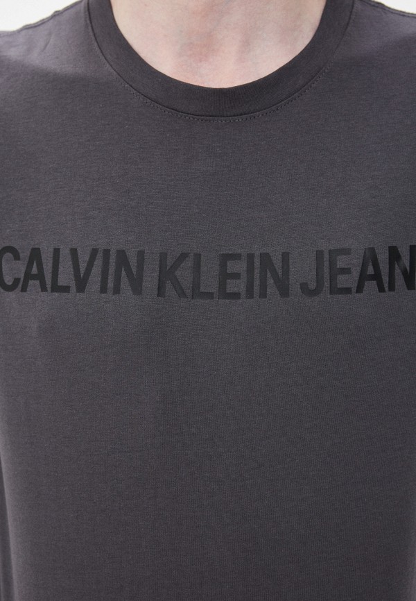 

Футболка Calvin Klein Jeans, Серый