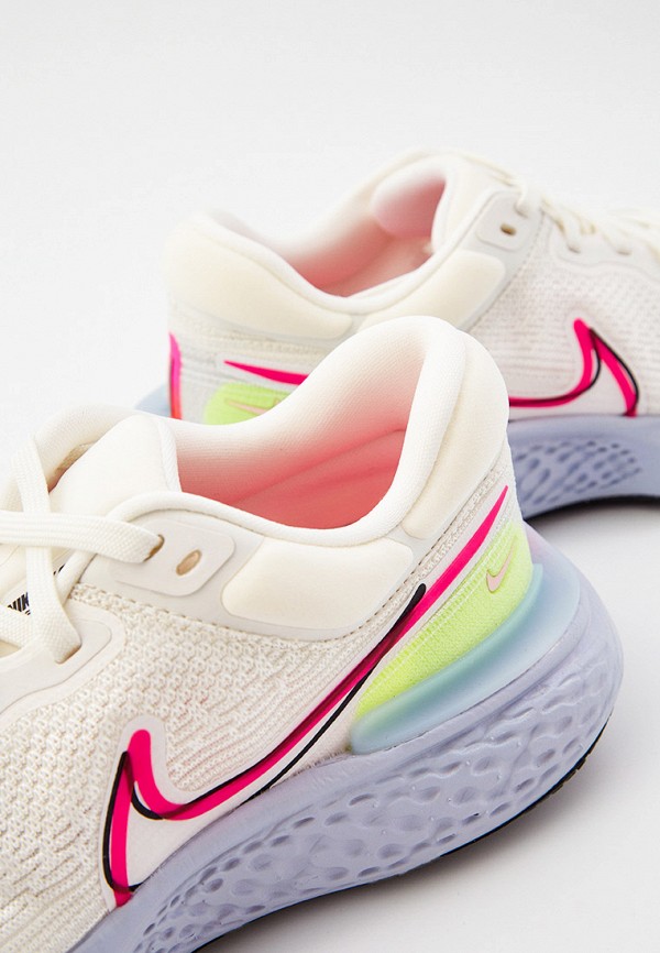 Кроссовки Nike NIKE ZOOMX INVINCIBLE RUN FK, цвет бежевый, размер 39 DJ5450 - фото 4
