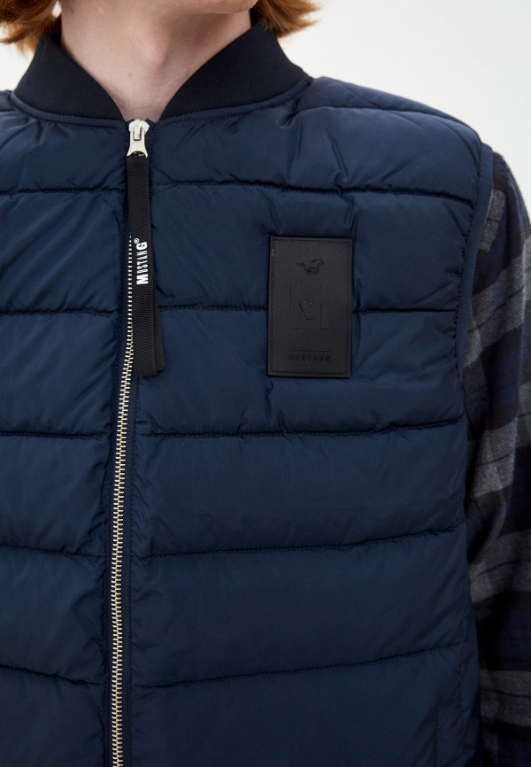 фото Жилет утепленный mustang