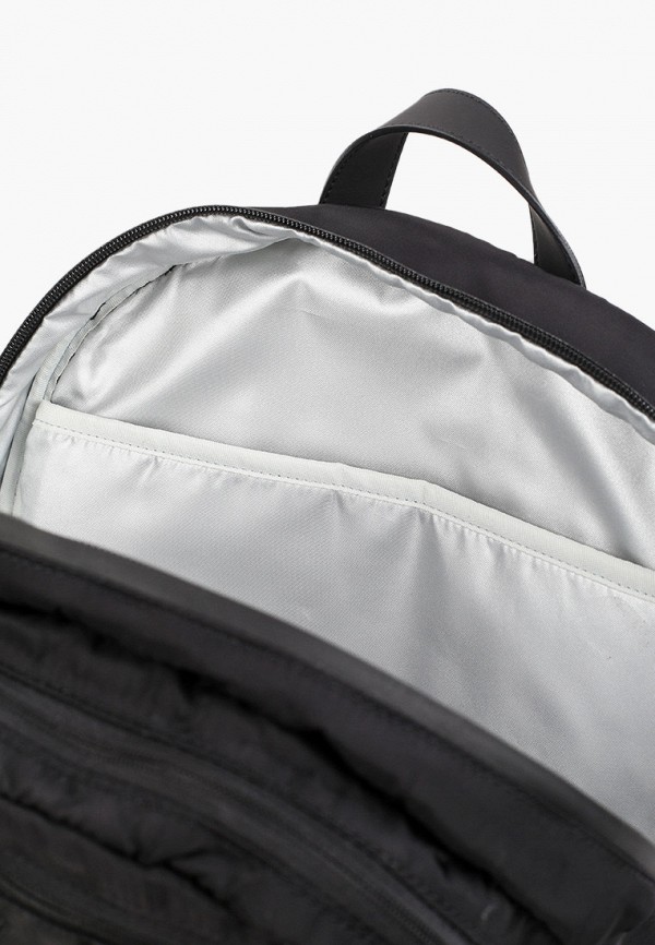 фото Рюкзак guess