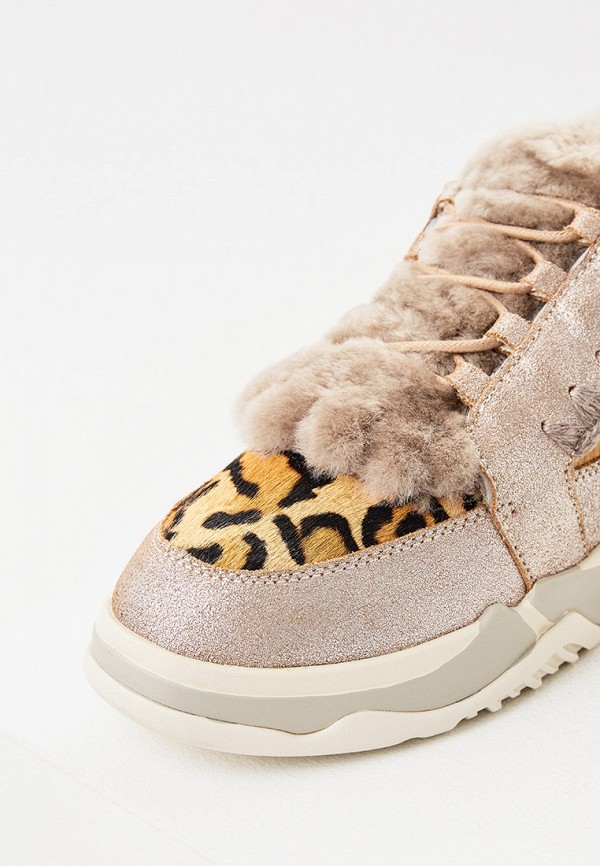 фото Кроссовки mou