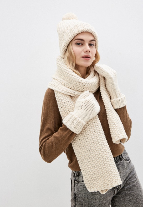 фото Шапка, шарф и варежки trendyangel