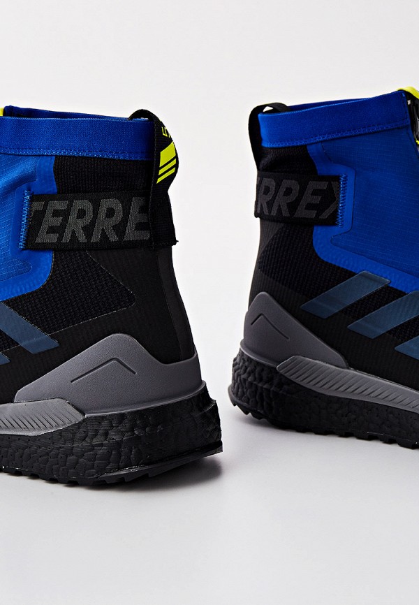 фото Ботинки трекинговые adidas