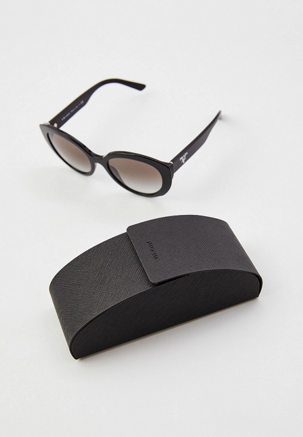 фото Очки солнцезащитные prada