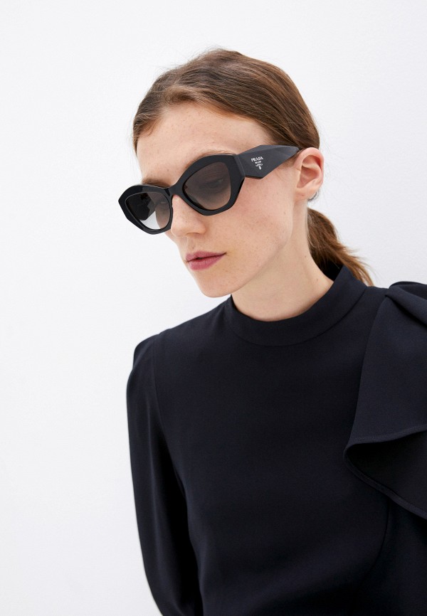 фото Очки солнцезащитные prada