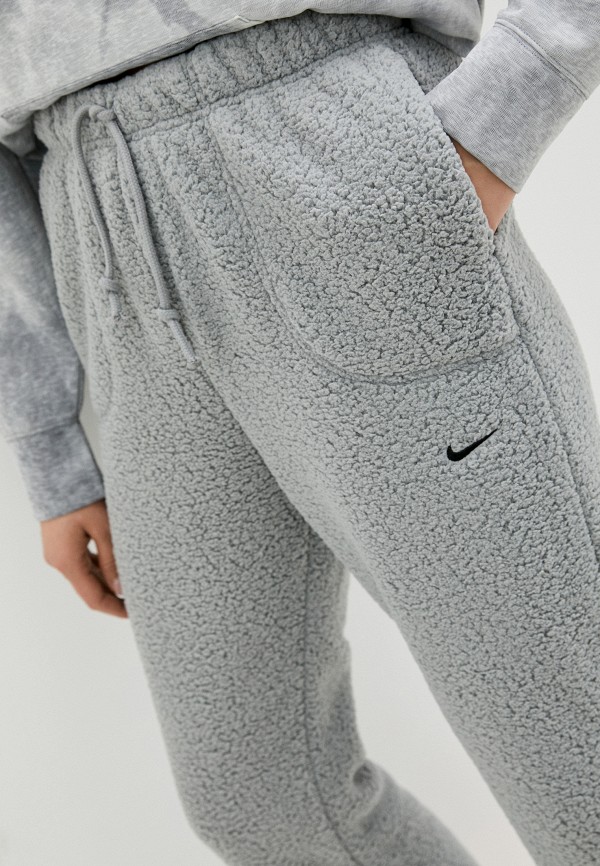 фото Брюки спортивные nike