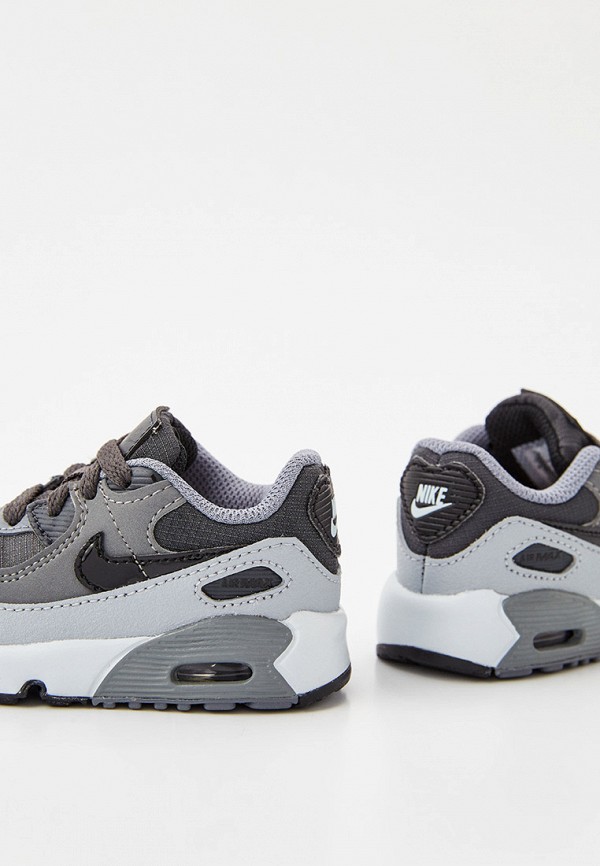 фото Кроссовки nike