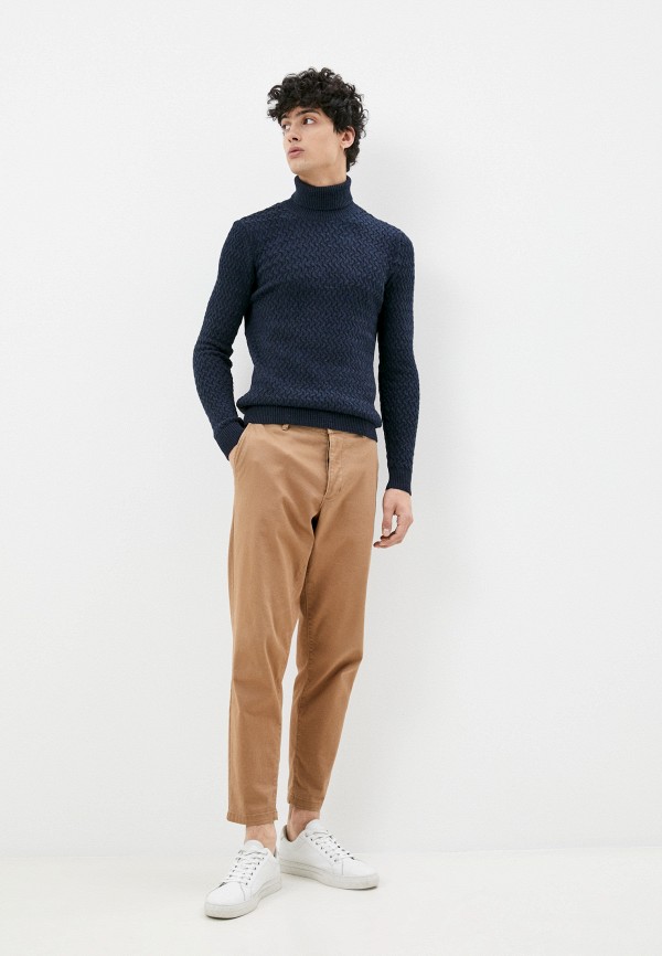 фото Водолазка dali