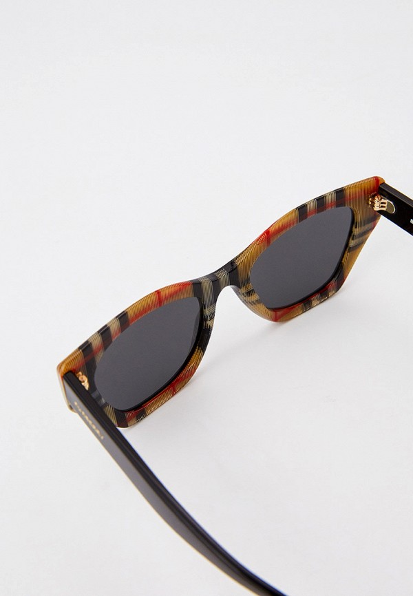 фото Очки солнцезащитные burberry