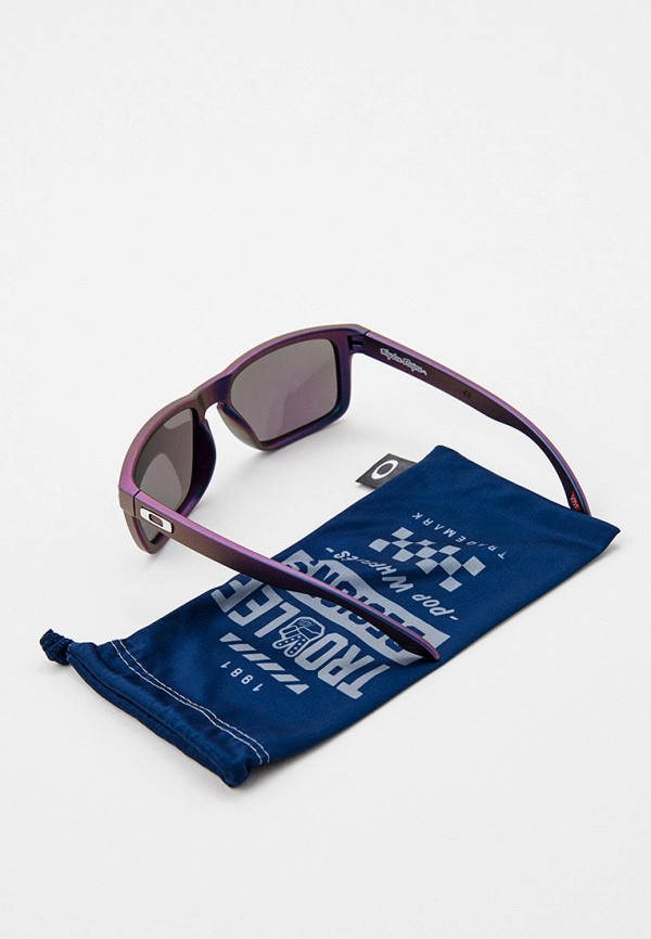 Очки солнцезащитные  Oakley фото