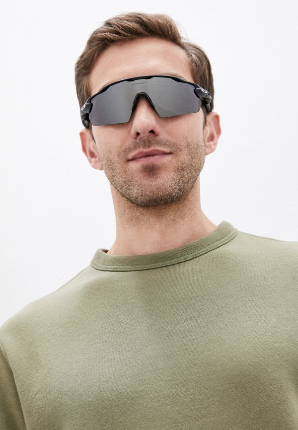 фото Очки солнцезащитные oakley