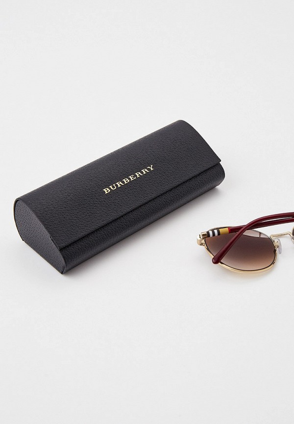 фото Очки солнцезащитные burberry