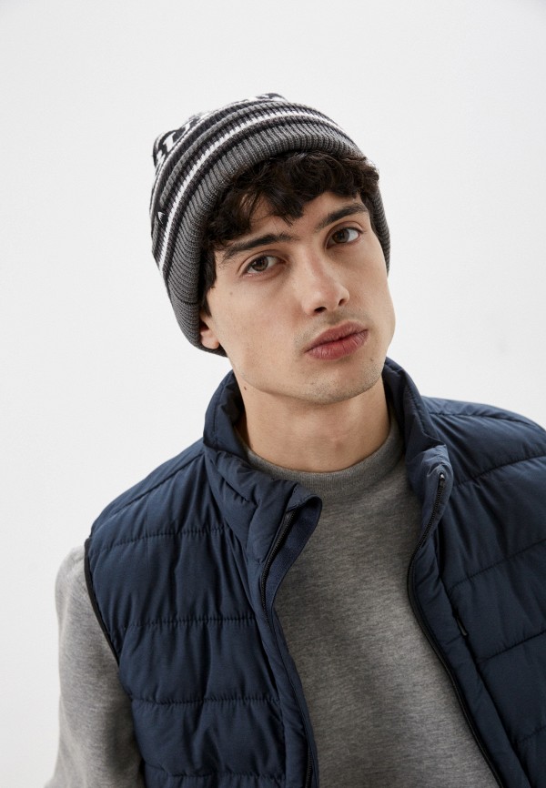 фото Шапка burton