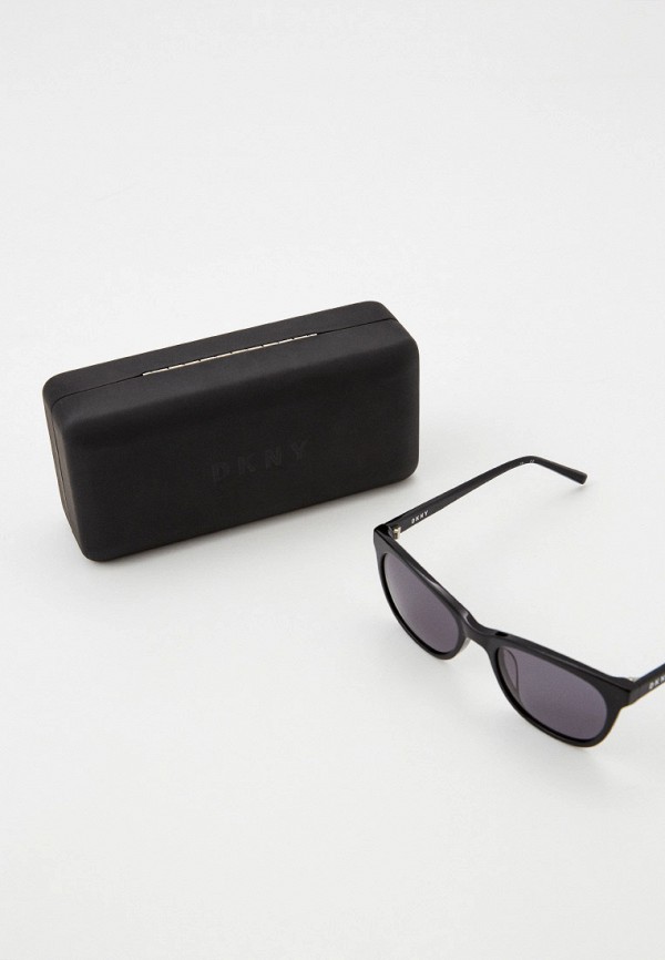 фото Очки солнцезащитные dkny