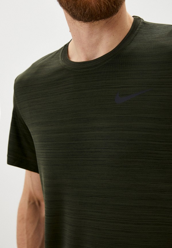 фото Футболка спортивная nike