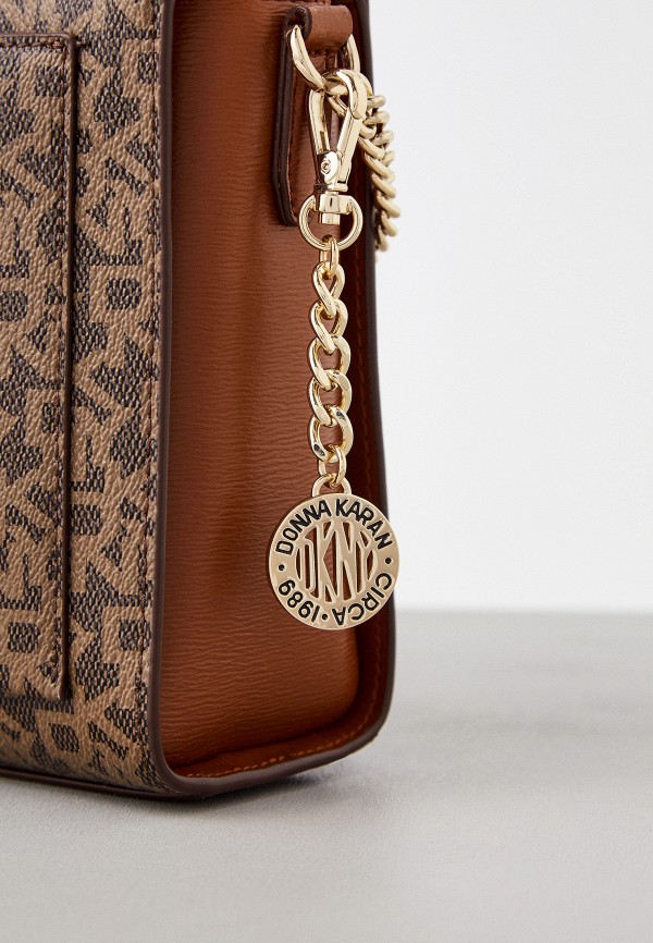 фото Сумка и брелок dkny